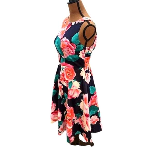 Eliza J. Sleeveless Scuba Floral Mini Dress in Navy and Pink – Size 6 - Picture 3 of 7